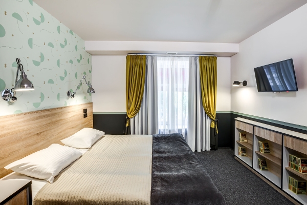 Mops Hotel & Spa